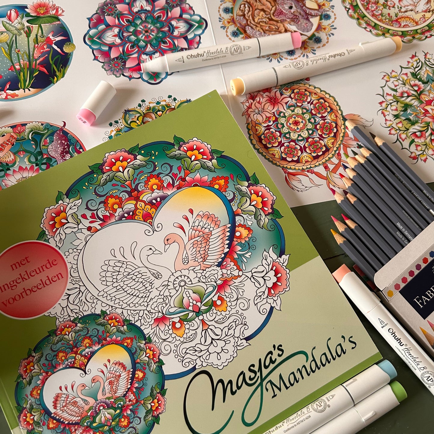 Masja's mooiste Mandala's - met ingekleurde voorbeelden